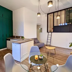 Joli De Charme Rénové En Centre Appartement